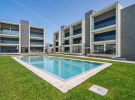 Praia Mar Apartamento T2, hotel in Esposende