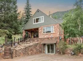 Mountain Retreat Scenic Views, Hot Tub, Fireplace