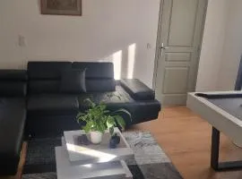 Apparemment deux chambres