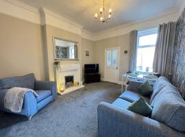 Seabreeze Apartment, Whitley Bay, hotel que aceita animais de estimação em Cullercoats