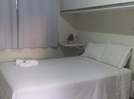 Pousada santos 1, kitnet confortável com ar condicionado, khách sạn ở Londrina