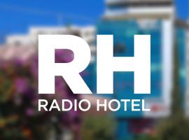 RADIO HOTEL Lushnje, hotel em Lushnjë