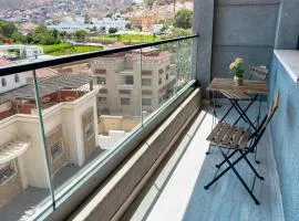 Panoramic Coastal Apartment with Elegant Comfort