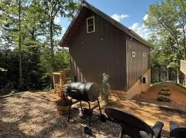 Camptown Cabin