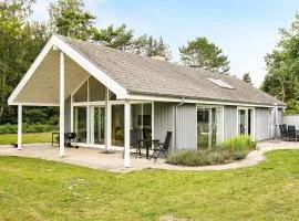 8 person holiday home in Væggerløse-By Traum