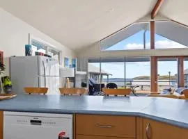 Sheoak Holiday Home