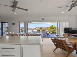 Endeavour View Is A Fantastic - A Modern, 4 Bedroom Holiday Home, hotel v destinaci Coffin Bay