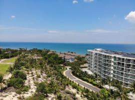 Ocean Vista Beach Front Apartment, κατάλυμα με onsen σε Ấp Phú Tịnh (2)