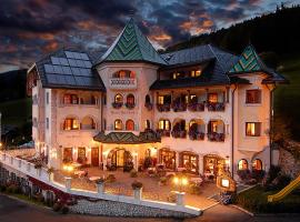 Hotel Ansitz Jakoberhof、オルティゼーイのホテル