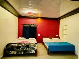 Dream lucky home stay hampi