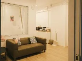 City Silom I King Bed I Sleep 3 I 2 Bedroom