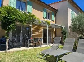 New house with all comforts in Grimaud