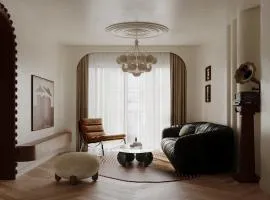 The Silk Lantern Saigon-Tranquil Stay with Private Rooftop for Group-Free Laundry
