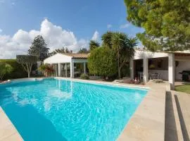 Magnificent villa with private pool