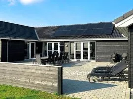 26 person holiday home in Grenaa