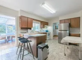Cozy Airb&b Suite in South Vancouver