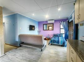 Swallows Rest Cottage KZN, casa rústica em Scottburgh