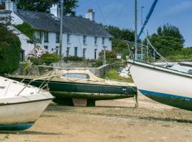 Mor Annedd Cymyran, hotel ve Valley