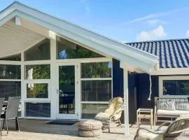 8 person holiday home in Sydals-By Traum