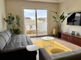 Modern chic rooftop studio