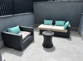 A&R Fuerteventura 006, hotel in San Sebastián de los Reyes