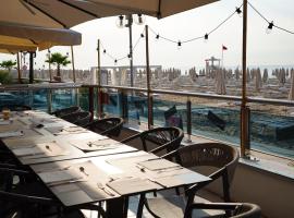 Hotel Delaville Frontemare, hotel a Lido di Jesolo