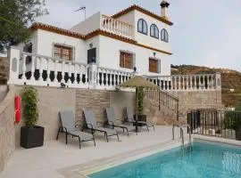 Sunny Solarium Holiday Home