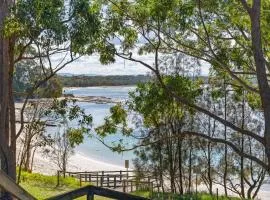 Bay Breeze - 3BR apt in the heart of Huskisson