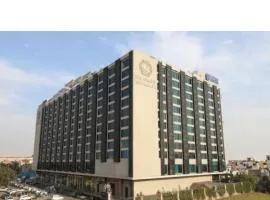 Grand Anukmpa studio