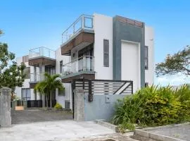 Grand Lémuria by First Grand Stays - Luxury 3BR Villa with Private Pool