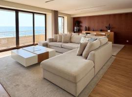 Beachouse Pvz, hotel in Póvoa de Varzim