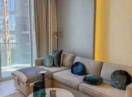 Stylish 1BR in Bahrain Bay Area, Cental Location with waterfront