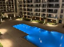 Apartment with Pool view in Park Residences 2