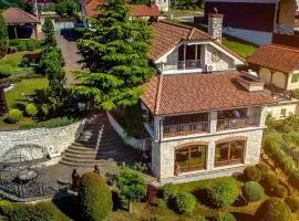 Villa Toscana with jacuzzy