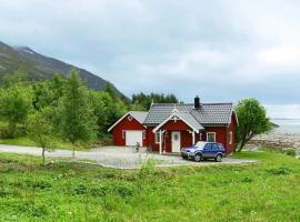 6 person holiday home in Vevelstad-By Traum, hotel di Vevelstad