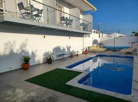 VILLA CERRO E MAR Apartement, hotel in Moncarapacho