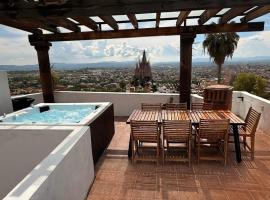 LUXO Casa en San Miguel de Allende Centro con Vistas Panorámicas、サンミゲル・デ・アジェンデのヴィラ
