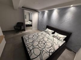 דירת אירוח שקטה וקומפקטית, hotel pro pobyt s domácími mazlíčky v destinaci Eilat