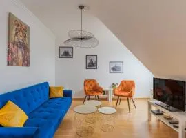 Chez Carine - Idéal famille, Balcon, Netflix