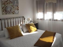 L'Escambell Grau Del Llop, hotel v destinaci Ulldemolins