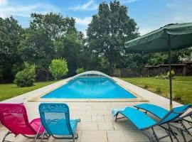 Dordogne Poolside Escape