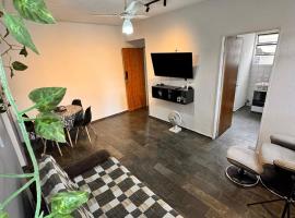 Apartamento com garagem ao lado do Mineirão, hotel di Venda Nova
