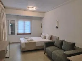 KLG Studios and Apartment