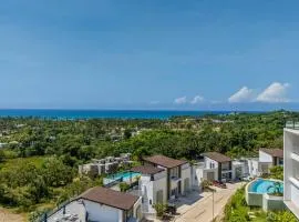Fancy Oceanviews Condo In The Heart Of Playa Bonita