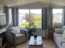surfshack caravan MH19D manor house park