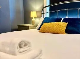 Central 2br I Pets I Free Parking