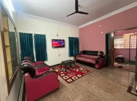 Formula1 Homestay
