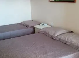 Flat confortável e completo a 800m do Hot Park