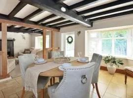 3br Cottage Near Dewsall Court