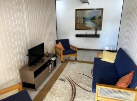 Spacious and central apartment，位于特雷斯科罗阿斯的酒店